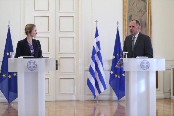 Ουκρανικό, Μ. Ανατολή και πορεία δυτικών Βαλκανίων στο επίκεντρο της συζήτησης του Γ. Γεραπετρίτη με την Κ. Κάλας