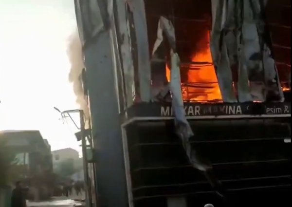 Τουρκία: Επτά νεκροί από πυρκαγιά σε αποθήκη αρωματοποιίας (video)