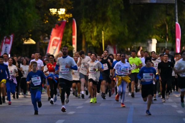 Στον παλμό του Μαραθωνίου η Αττική: 24.000 δρομείς θα δώσουν το «παρών» – Ποιοι δρόμοι θα είναι κλειστοί, πως θα κινηθούν τα ΜΜΜ