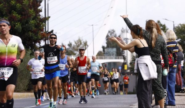 Άρθηκαν οι κυκλοφοριακές ρυθμίσεις για τον 42ο Αυθεντικό Μαραθώνιο των Αθηνών