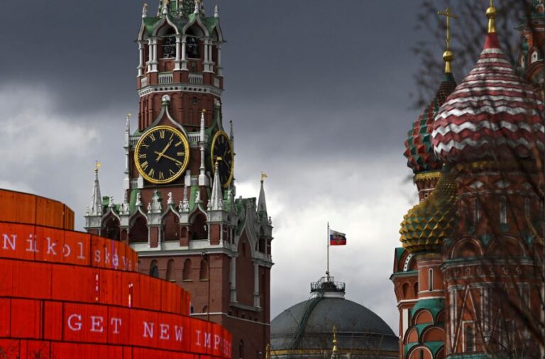 Ρωσία: Στο Κάιρο ο Σαϊγκού για συνομιλίες σχετικά με τη ρωσο-αιγυπτιακή στρατιωτική συνεργασία