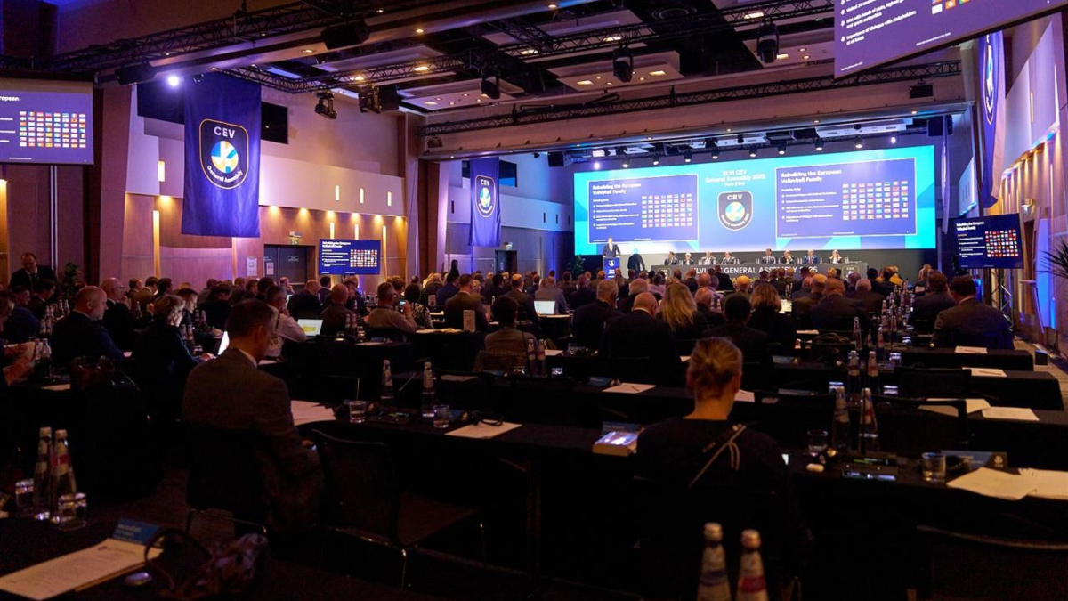 Ετήσια Γενική Συνέλευση της CEV στο Παρίσι: Νέες διαδικασίες πρόκρισης και τιμητικές διακρίσεις