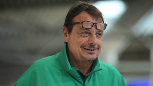 Άταμαν: «Μπορούμε να κερδίσουμε τους πάντες, ο Γιαννακόπουλος πάντα στηρίζει την ομάδα κι εμένα»