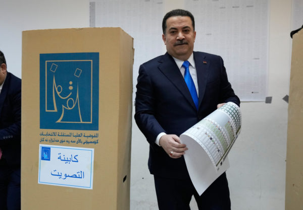 Στις κάλπες προσέρχονται σήμερα οι 21,4 εκατ. Ιρακινοί – Δεύτερη θητεία διεκδικεί ο Μοχάμεντ Σία αλ-Σουντάνι