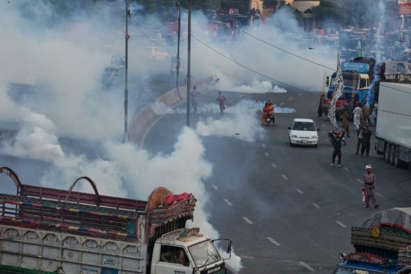 Έκρηξη έξω από δικαστήριο στο Ισλαμαμπάντ με 8 τραυματίες