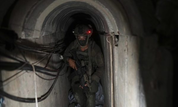 Reuters: Οι αμερικανικές υπηρεσίες πληροφοριών  ανησυχούν για τη χρήση ανθρώπινων ασπίδων στη Γάζα