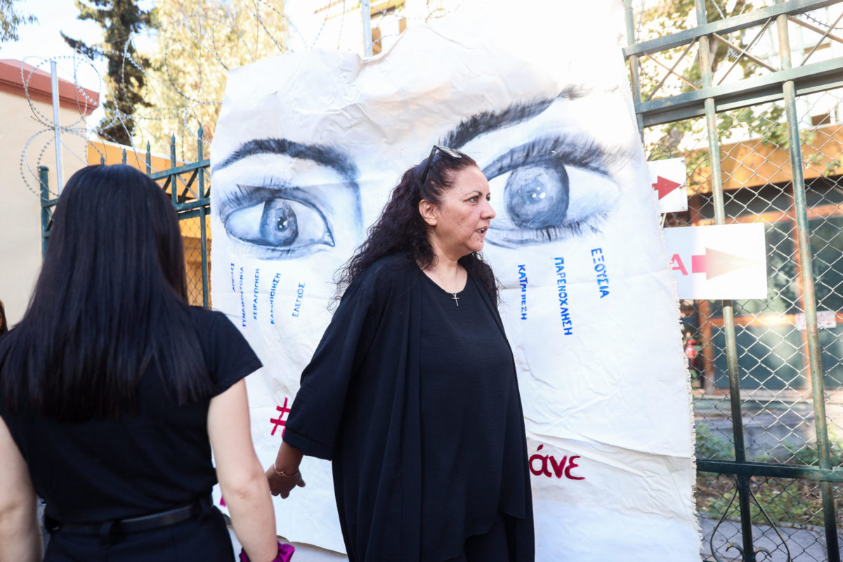 Δολοφονία Κυριακής Γρίβα – Για μπαλάκι ευθυνών κάνει λόγω η μητέρα της, την τιμωρία των υπευθύνων ζήτησε ο πατέρας της