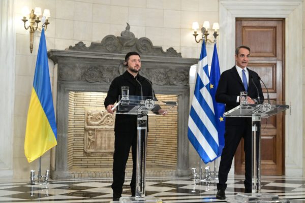 Μητσοτάκης: Κόμβος η Ελλάδα για το αμερικανικό LNG – Ζελένσκι: Ευχαριστώ την Αθήνα και τον Τραμπ