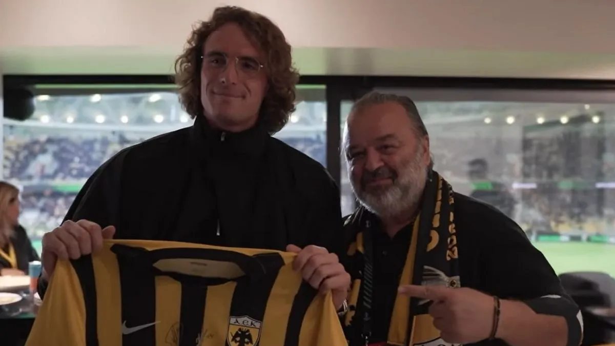 Τσιτσιπάς: «Η ΑΕΚ είναι αγάπη, πάθος, ένα μέρος του DNA μου» (vid)