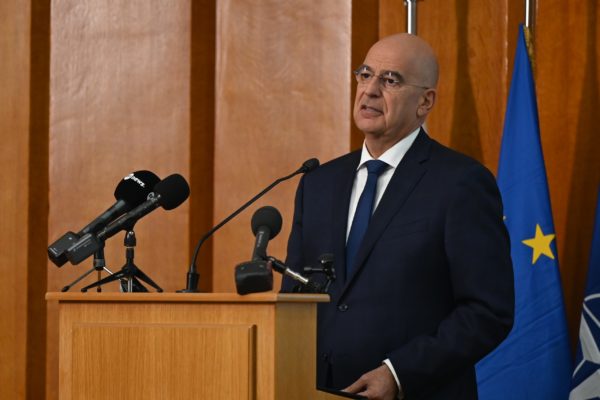 Ν. Δένδιας για Ημέρα Ενόπλων Δυνάμεων: Θωρακίζουμε την Ελλάδα με αλλαγές σε μέσα και φιλοσοφία, έχοντας στο επίκεντρο το έμψυχο δυναμικό