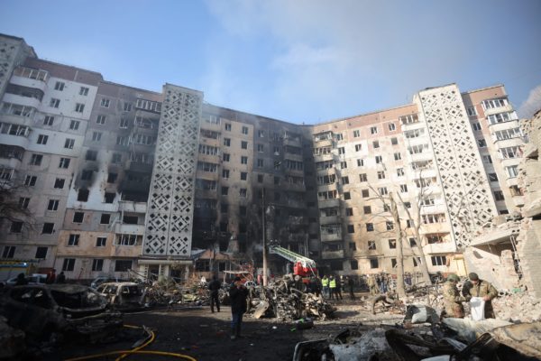 Ουκρανία: Στους 31 νεκρούς αυξήθηκε ο απολογισμός από το πλήγμα στην Τερνοπίλ – 5.000 στρατιώτες εγκλωβισμένοι στο Χάρκοβο