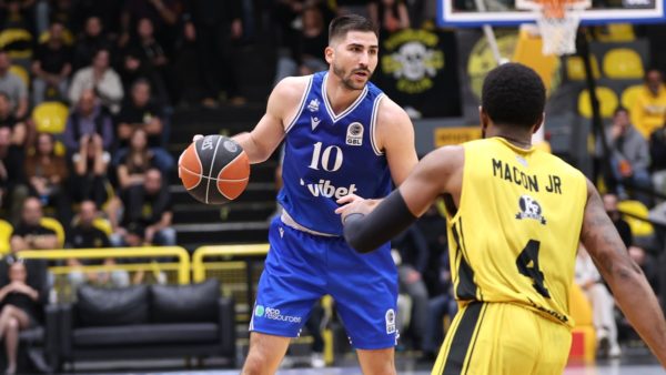 Σπουδαίο “διπλό” στο Μαρούσι για τον Ηρακλή