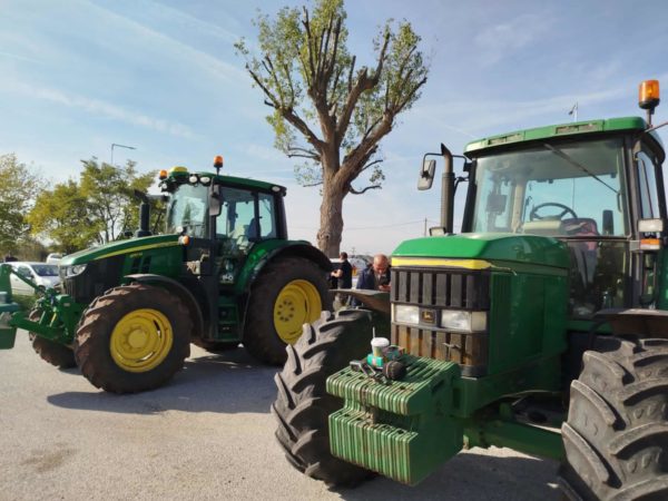 Αγρότες: Από τις 30 Νοεμβρίου τα πρώτα μπλόκα – Κινητοποιήσεις και στα λιμάνια αποφάσισαν οι σύλλογοι στη Νίκαια