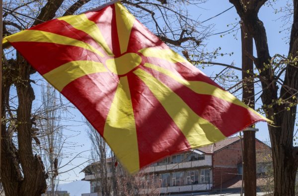 Επίθεση στα Σκόπια κατά γνωστού Βούλγαρου από τη Βόρεια Μακεδονία – Έντονη αντίδραση της Σόφιας