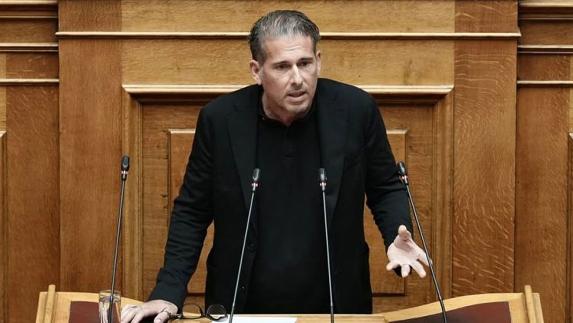 Διαμαντής Καραναστάσης: «Ποταπή λύσσα επιθέσεων» – Νέο ξέσπασμα μετά την παραίτηση