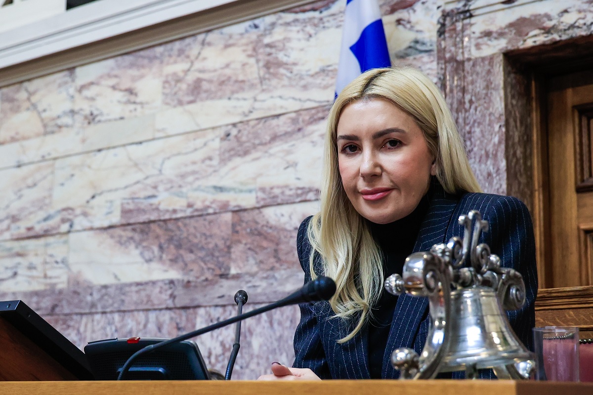 Φ. Αραμπατζή στο ΕΡΤnews Radio 105,8: Είμαστε μαζί με τους αγρότες – Τα δίκαια αιτήματά τους δεν μπορούν να λύνονται με κλείσιμο δρόμων