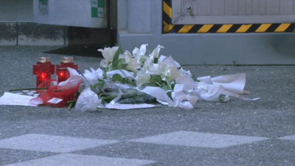 Δολοφονία Κ. Γρίβα: Ελεύθερη με περιοριστικό όρο η επόπτρια στο τμήμα Αγίων Αναργύρων