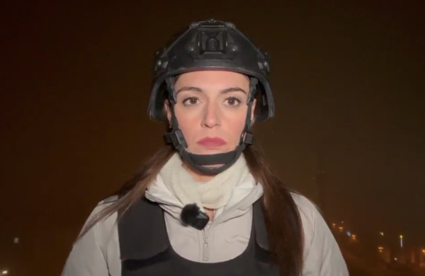 Δύσκολη νύχτα στο Κίεβο: Μπαράζ φονικών επίθεσεων από τη Ρωσία με drones και πυραύλους – Η Αδαμαντία Λιόλιου στην εμπόλεμη ζώνη