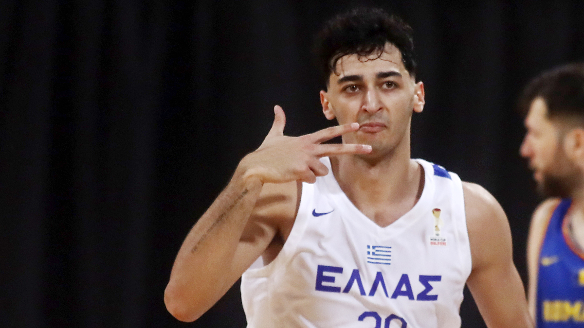 Σαμοντούροφ: «Αυτονόητη η ανάγκη παρουσίας σε μεγάλες διοργανώσεις»