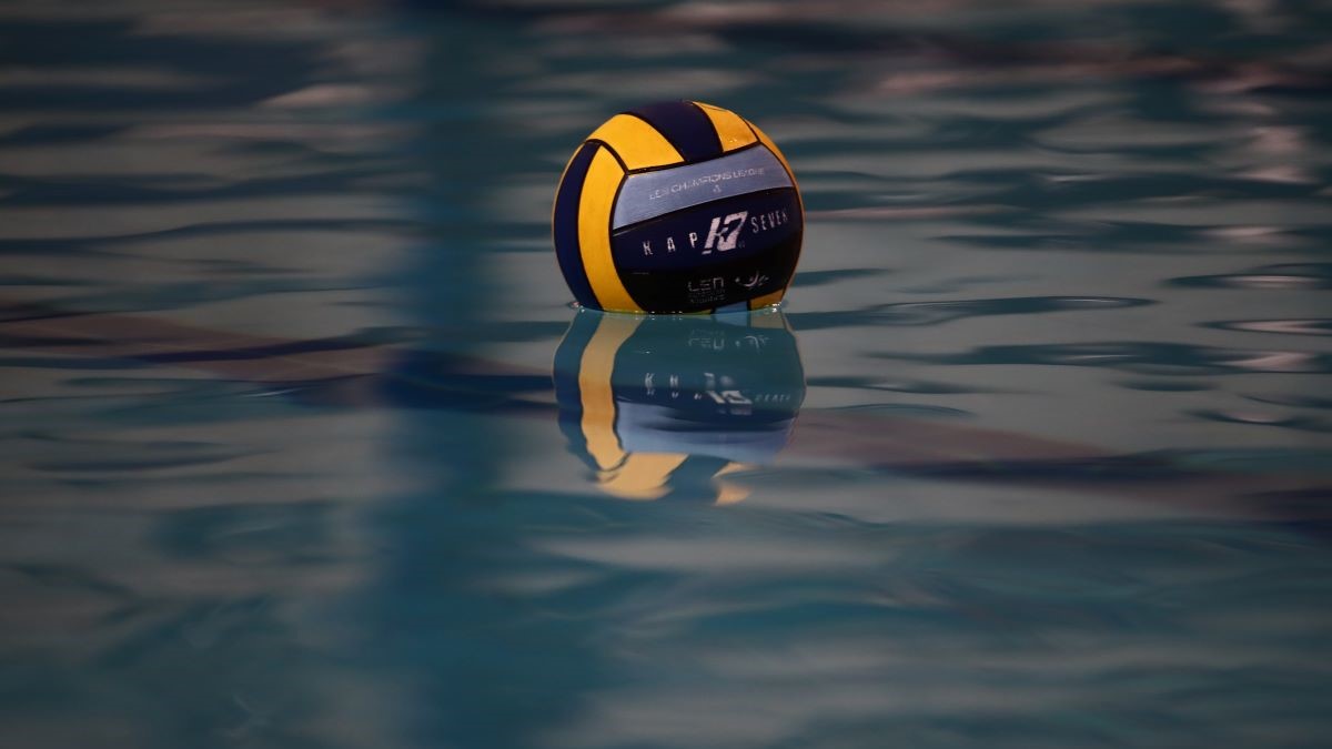 Νίκη στα… χαρτιά για τη Βουλιαγμένη