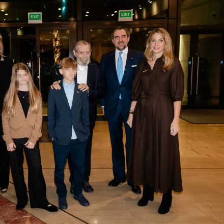 Χρυσή Βαρδινογιάννη: Με φόρεμα αξίας 2.300€ στην ετήσια τελετή προς τιμήν του Βαρδή Βαρδινογιάννη