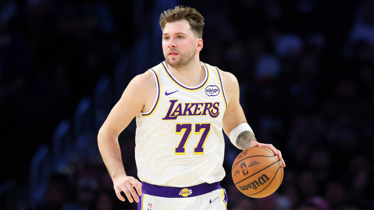 Ο Ντόντσιτς μπήκε στο κλειστό γκρουπ θρύλων των Λέικερς