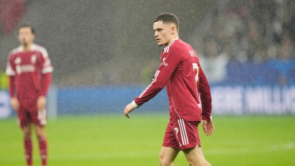 Χένες: «Ο Βιρτς είναι ομαδικός παίκτης, Σομποσλάι και Σαλάχ θέλουν μόνο δική τους την μπάλα»