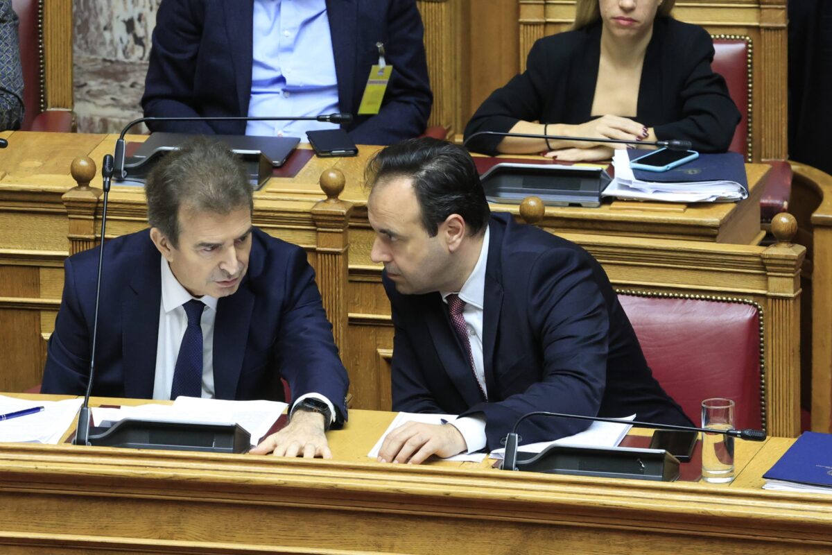 Υπουργείο Ψηφιακής Διακυβέρνησης: Υπερψηφίστηκε το νομοσχέδιο για την ψηφιακή ενίσχυση της οδικής ασφάλειας