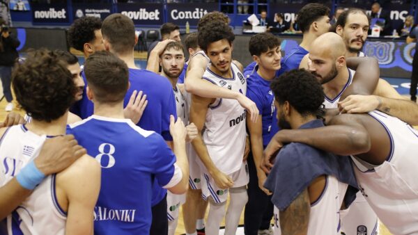 Δοκιμασία στο Νιούκαστλ με υπηρεσιακό προπονητή για τον Ηρακλή