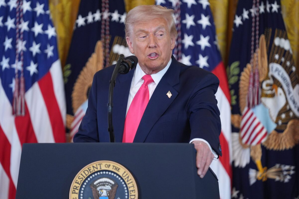 Τραμπ: Η Ευρώπη κινδυνεύει με πολιτισμικό αφανισμό – Σε 20 χρόνια θα είναι αγνώριστη