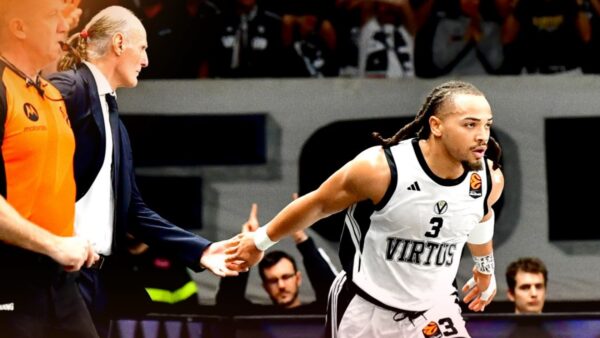 Οι Έντουαρντς και Βιντόζα υπέγραψαν τη νίκη επί της Dubai Bc