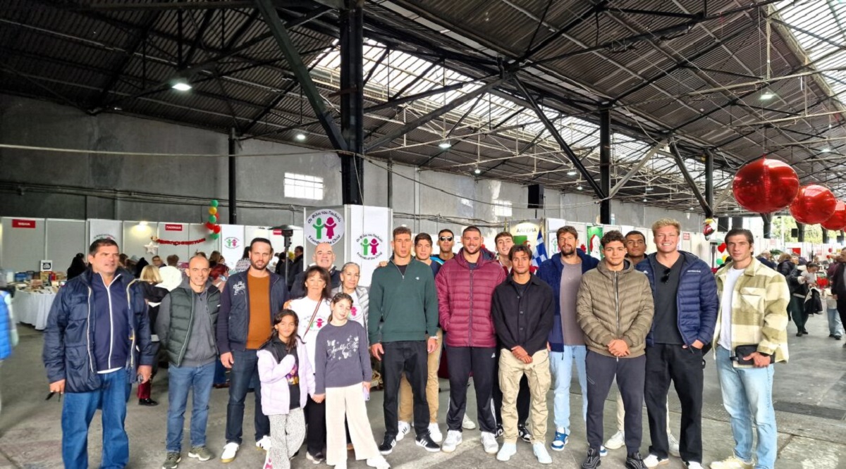 Οι Φίλοι του Παιδιού: Στο 25ο διεθνές Χριστουγεννιάτικο παζάρι του Σωματείου ο Απόλλων Σμύρνης