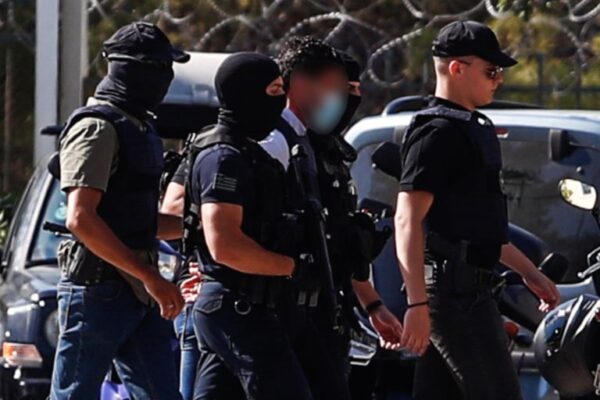 Δολοφονία τοπογράφου στο Ψυχικό: Ένοχοι κατά πλειοψηφία οι δύο κατηγορούμενοι