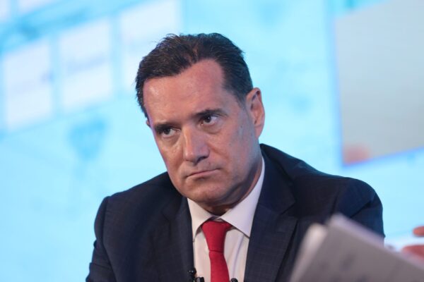 Άδ. Γεωργιάδης στη δίκη Novartis: «Παρανόμως έγιναν μάρτυρες δημοσίου συμφέροντος οι Σαράφης και Κελέση»