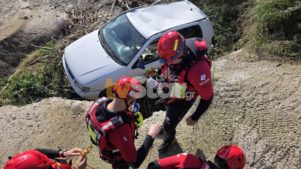 Επιχειρησιακή άσκηση «ΝΩΕ 2025»: Απεγκλωβισμός και διάσωση ατόμου που παρασύρθηκε με το αυτοκίνητό του