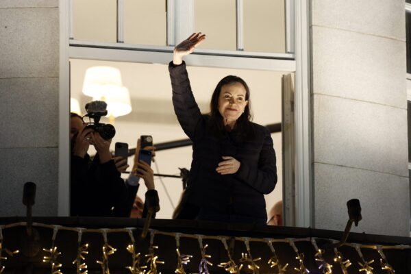 Στο Όσλο η Ματσάδο λίγο μετά την απονομή των βραβείων Νόμπελ – Η πρώτη της δημόσια εμφάνιση μετά από 11 μήνες