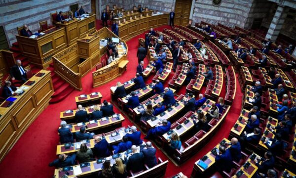 Βουλή: Αρχίζει σήμερα στην Ολομέλεια η πενθήμερη συζήτηση και ψήφιση του Προϋπολογισμού για το 2026