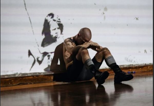 Για οκτώ μόνο παραστάσεις η παράσταση «Σλάντεκ» σε σκηνοθεσία Θ. Νίκα – Από 28/12 έως 20/1