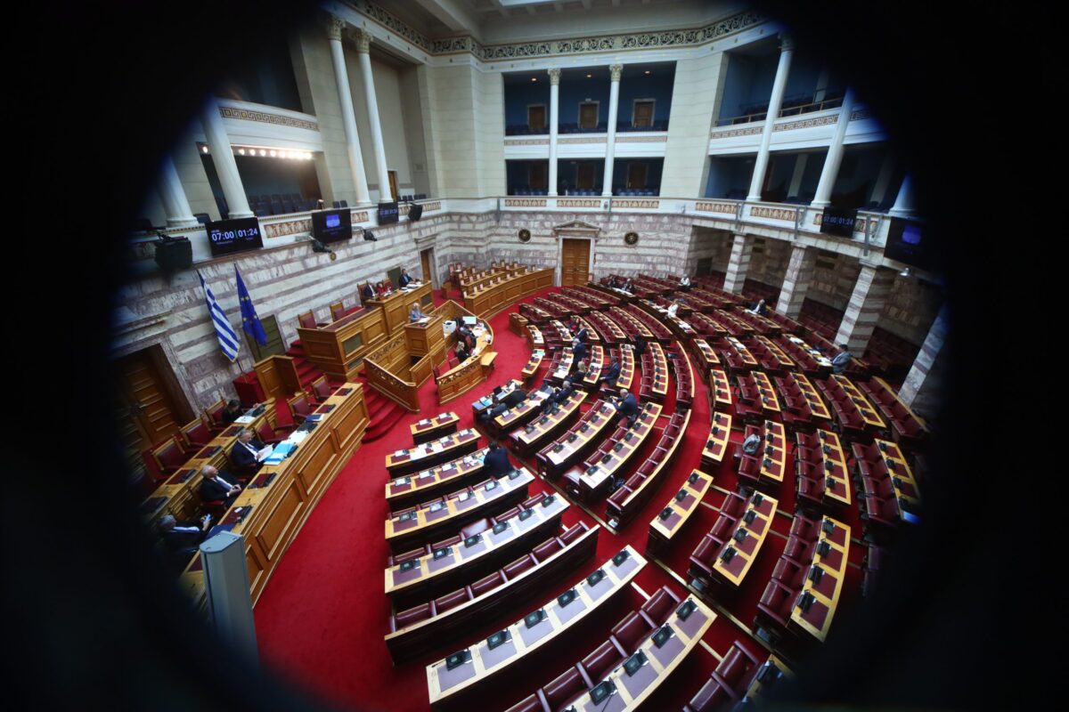 ΟΠΕΚΕΠΕ: Εντείνεται η πολιτική κόντρα για την εγκληματική οργάνωση της Κρήτης