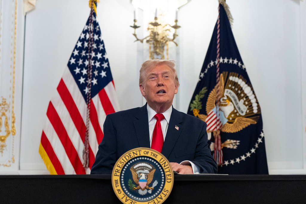 Τραμπ: Oι Ρεπουμπλικάνοι ίσως χάσουν στις ενδιάμεσες εκλογές του 2026, παρά τη «μεγάλη» οικονομική πολιτική