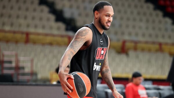 Η πρώτη ομαδική προπόνηση του Μόρις με τον Ολυμπιακό