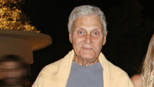 Πέθανε ο ηθοποιός Αλμπέρτο Εσκενάζυ σε ηλικία 73 ετών