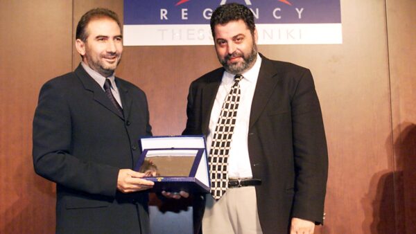 Ο ΕΣΑΚΕ θεσπίζει το τρόπαιο “Θεόδωρος Καρατζάς” για τον πρωταθλητή της GBL