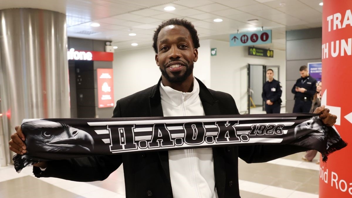 Το συμβόλαιο του Πάτρικ Μπέβερλι στον ΠΑΟΚ