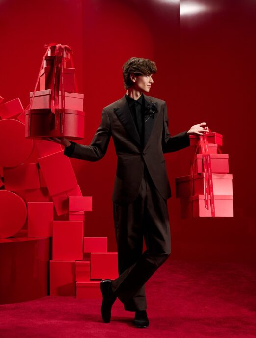 Η Kalogirou παρουσιάζει την Holiday Campaign 2025 “Touch of Light”