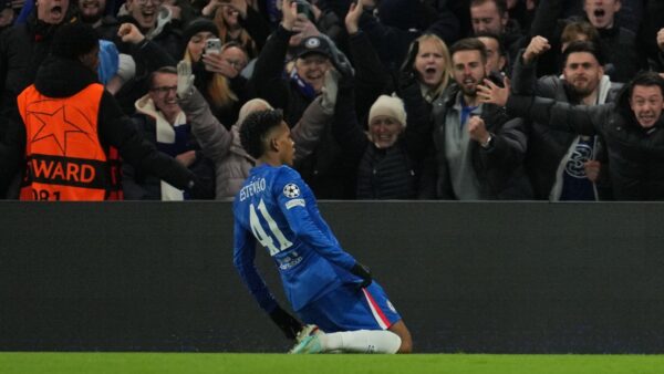 Εκτός με Νιούκαστλ ο Εστεβάο