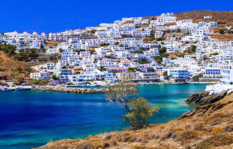 Η Αστυπάλαια είναι η «πεταλούδα μιας νέας εποχής» σύμφωνα με διεθνή ΜΜΕ