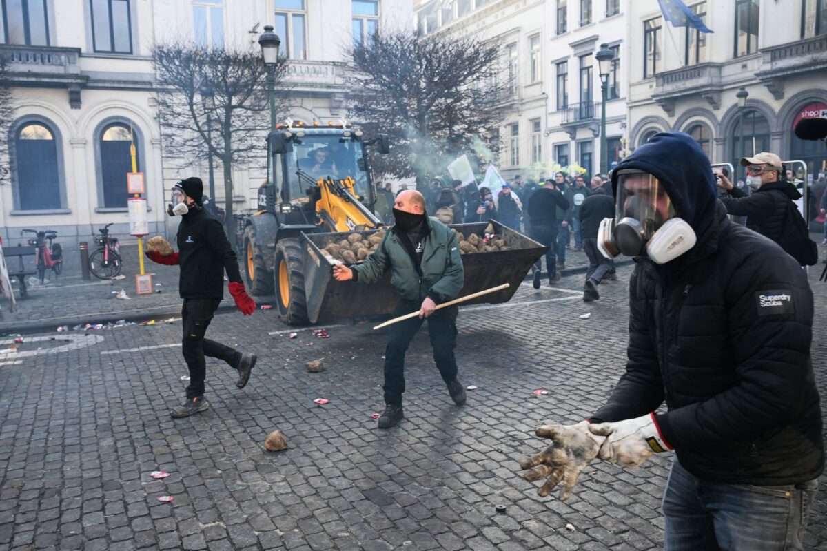 ΣΥΡΙΖΑ-ΠΣ: Η κυβέρνηση Μητσοτάκη εγκληματεί συνειδητά κατά του πρωτογενούς τομέα