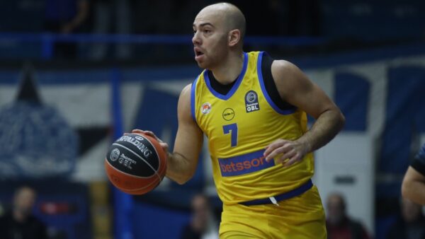 Μουράτος: «Έχουμε τον χαρακτήρα, το ταλέντο και την ποιότητα, πάμε για τη νίκη στη Θεσσαλονίκη»