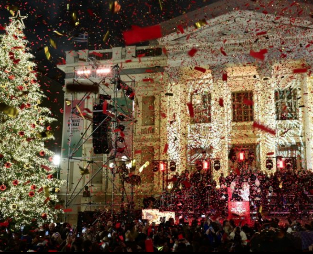 Santa Night Run: Τρέχουν για καλό σκοπό στον Πειραιά